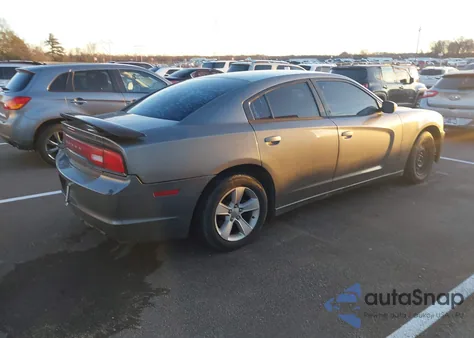 2011 Dodge Charger from USA, damaged, VIN 2B3CL3CG4BH577919